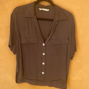 Zara Short Sleeve Button-Up Blouse. Slate Gray.